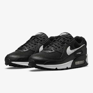 Nike Air Max 90 - Women’s